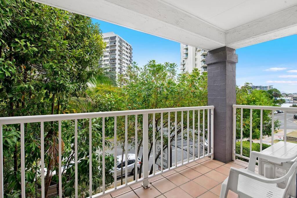Surfers Paradise Self Contained 1 Bed Unit 골드코스트 외부 사진